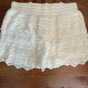 Ivory crochet/lace shorts